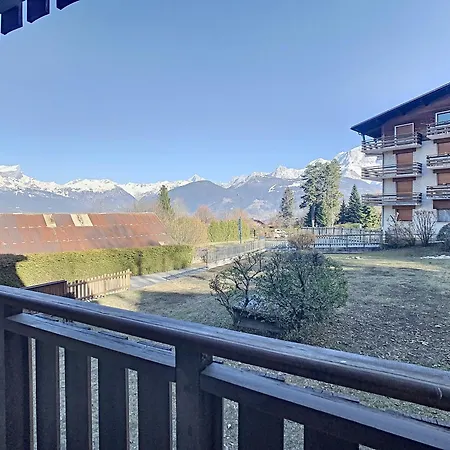 2 Pieces + Coin Cabine, Proche Centre Combloux, Rdj, Terrasse, Parking Et Casier A Skis - Fr-1-560-69 Apartment